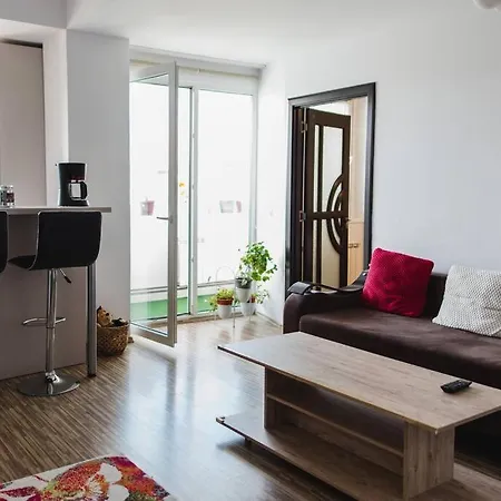 2 Bedroom Apt Park Belvedere Sibiu Extérieur photo